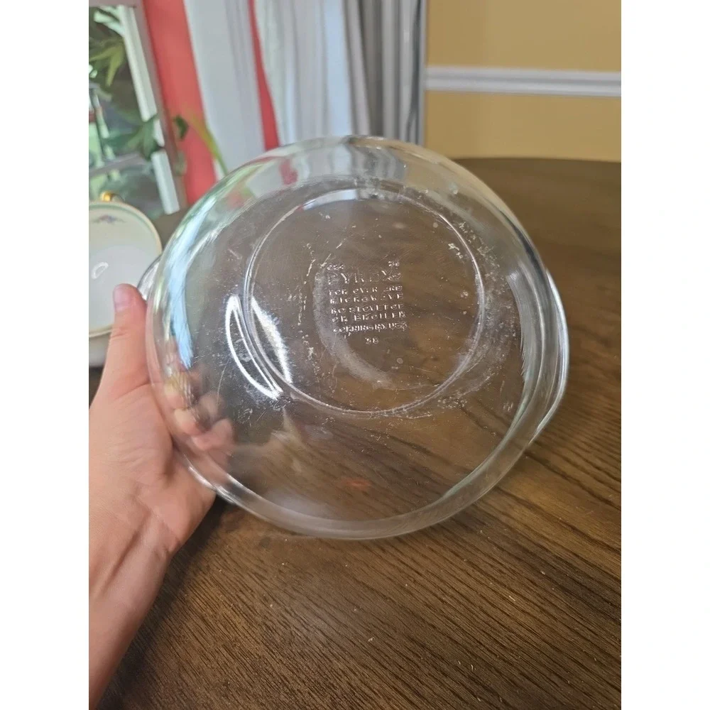 Vintage Pyrex #024‎ Clear Glass 2 Qt. Round 8 1/2